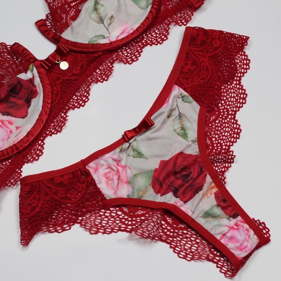 Lace bra & panty - 2 piece set - Picture 8 of 16